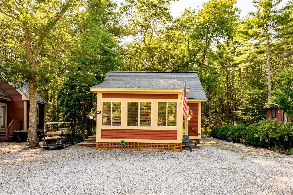 28 Whispering Pines Rd # 28