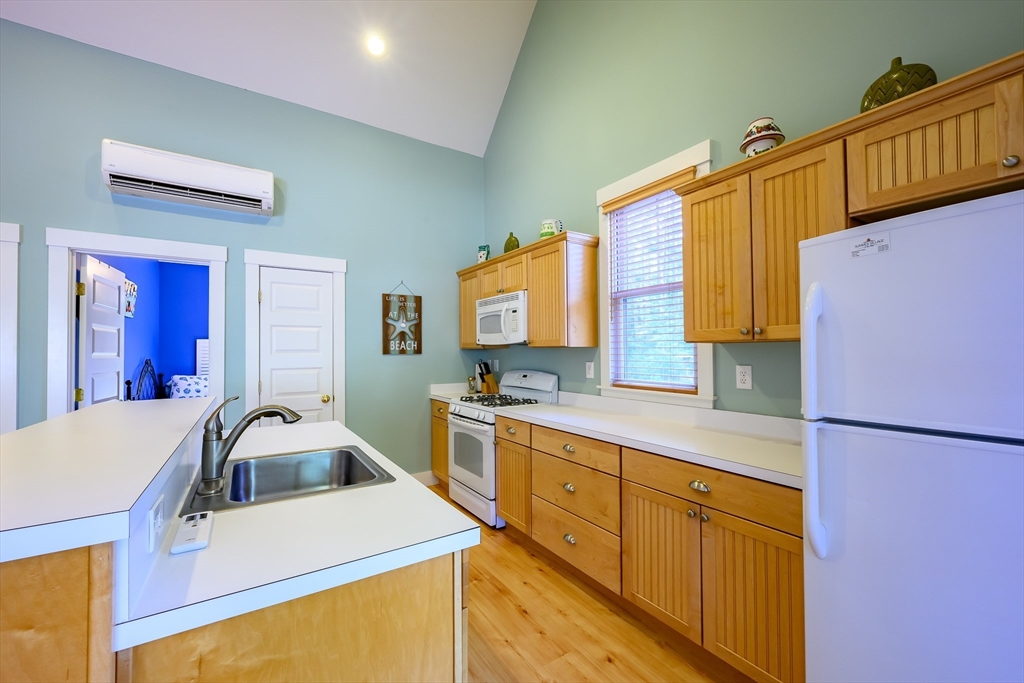 28 Whispering Pines Rd # 28