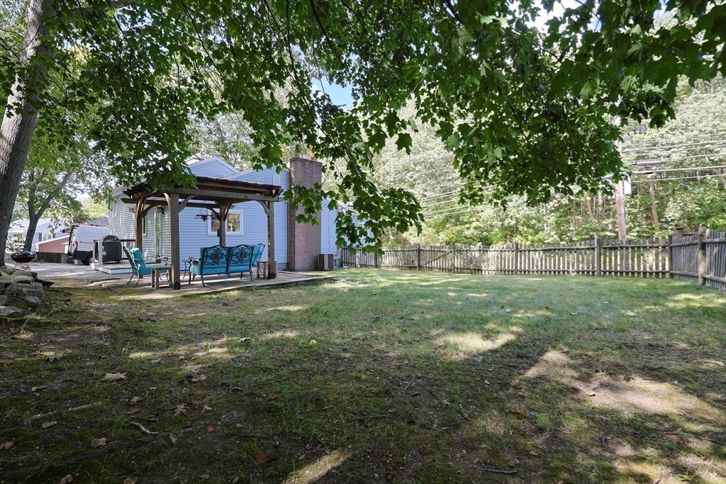 309 Paradise Road