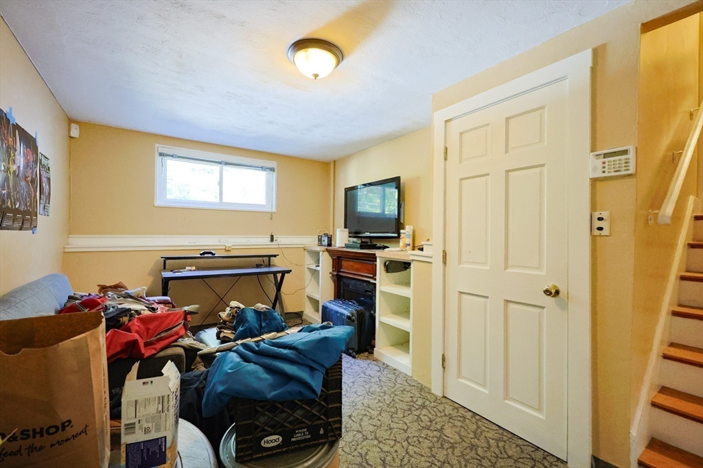 309 Paradise Road