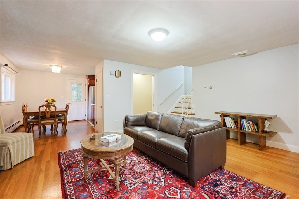 309 Paradise Road