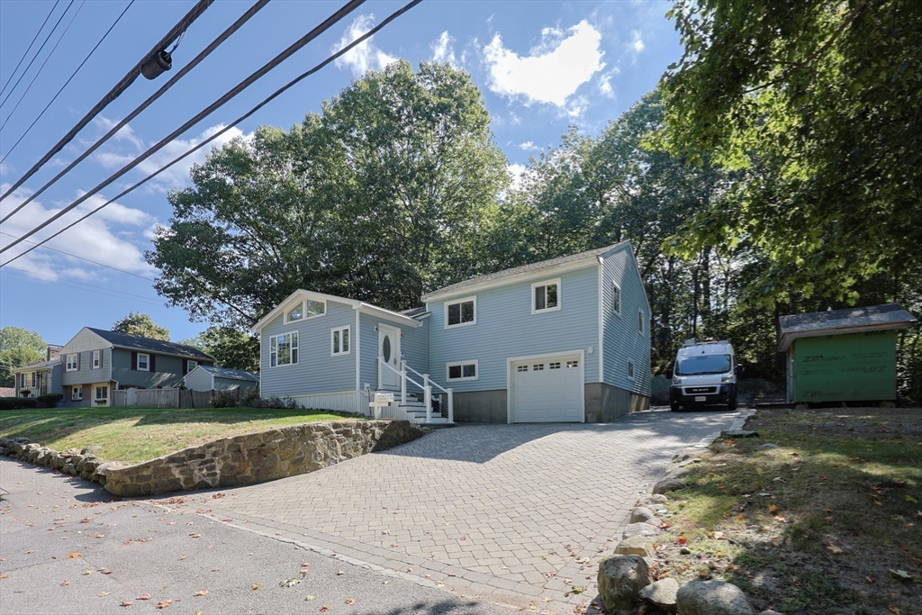 309 Paradise Road