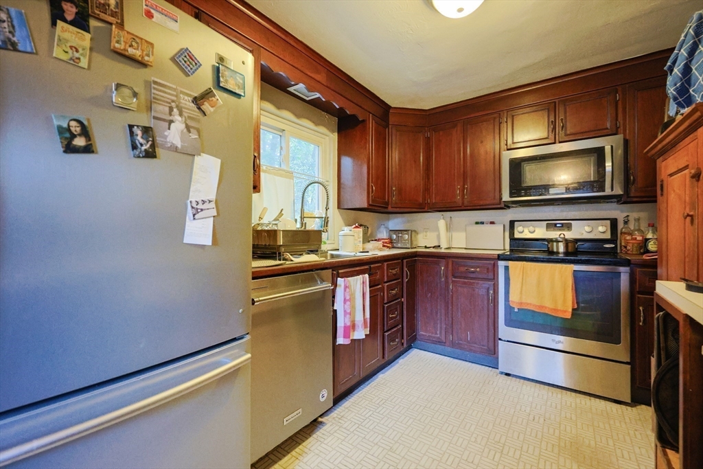 309 Paradise Road