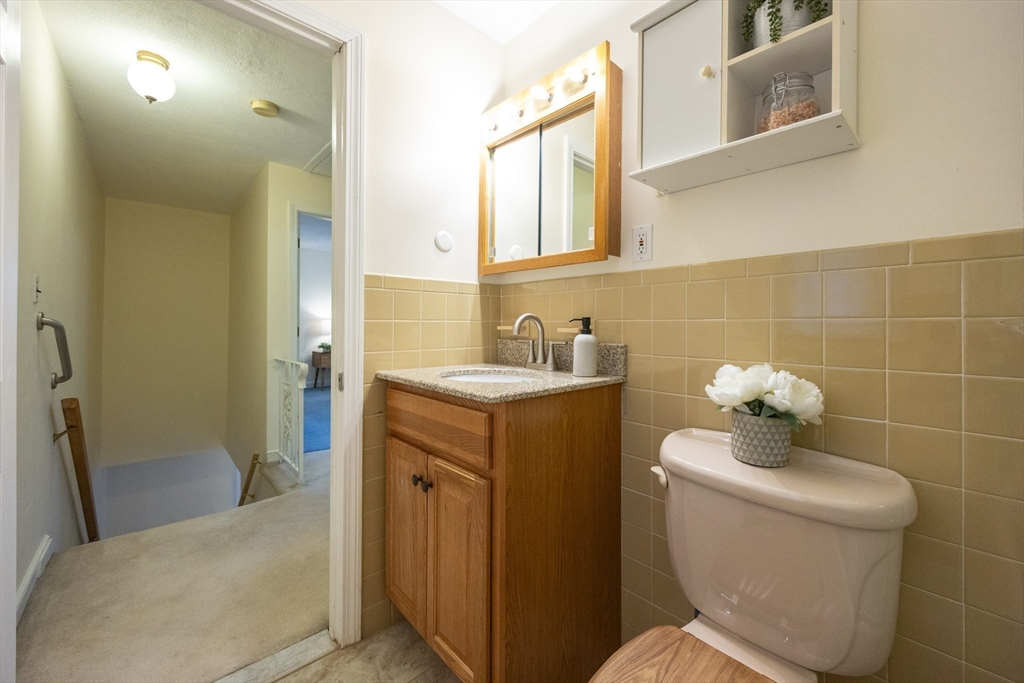 143 Emerson Gardens Rd # 143