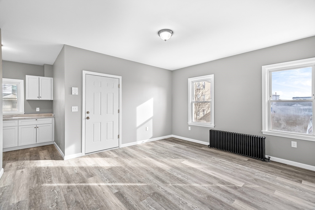 712-722 Eastern Ave