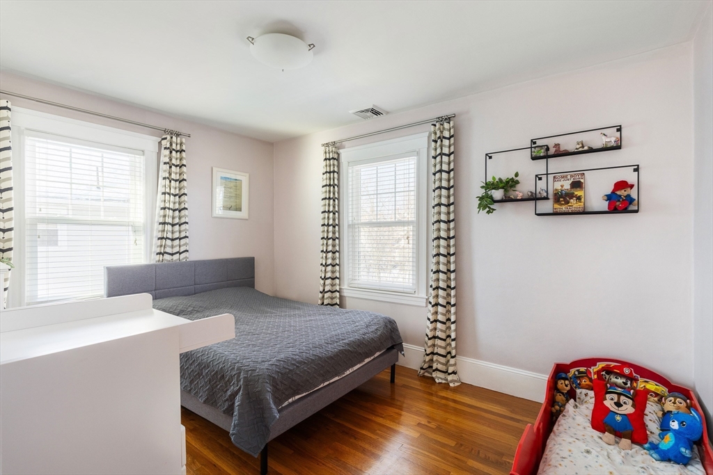 305 Webster St. # 2