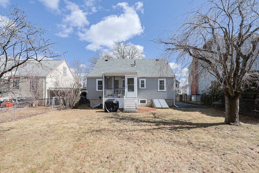 95 Rutland St