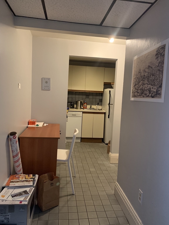 466 Commonwealth Ave # 604