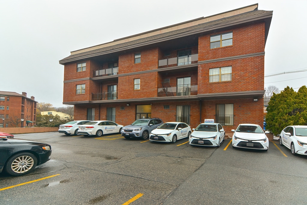 2 Winter Street # 401