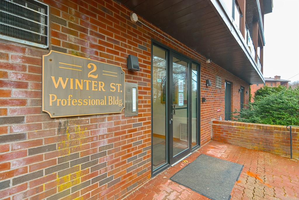 2 Winter Street # 401