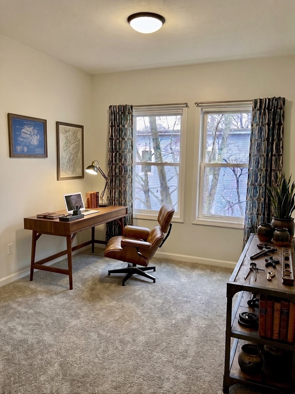 218 Whitman Ave Unit: 2