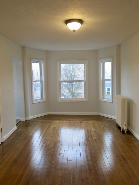 218 Whitman Ave Unit: 2