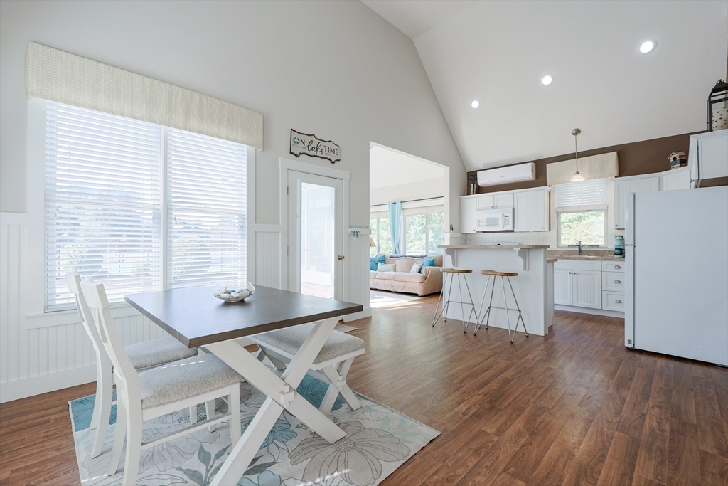 2 Courtview Ln # 2