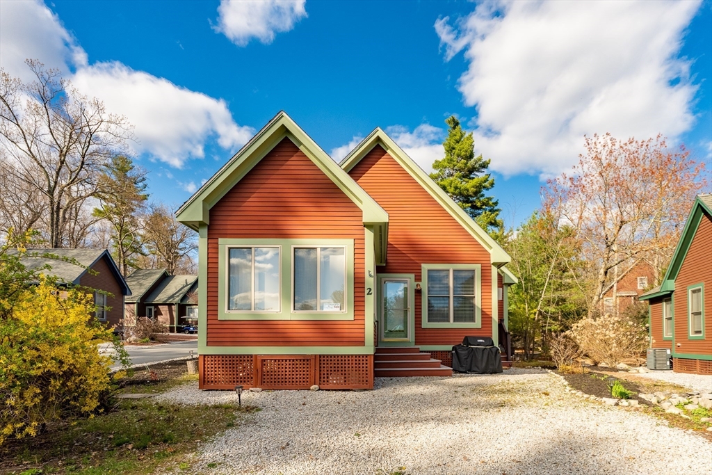 2 Courtview Ln # 2