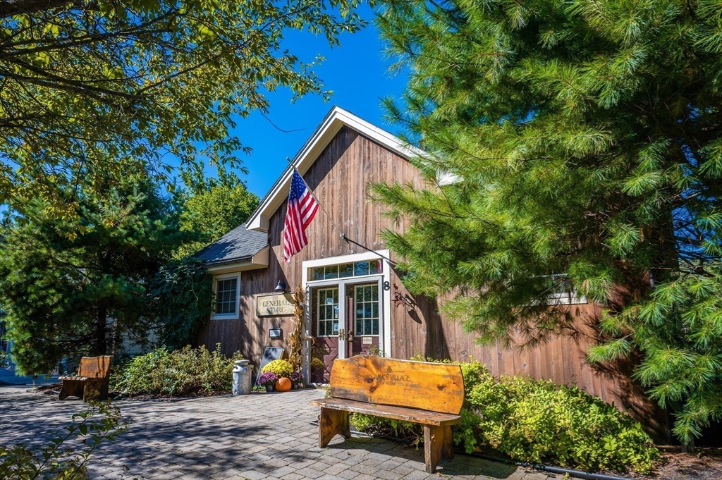 2 Courtview Ln # 2