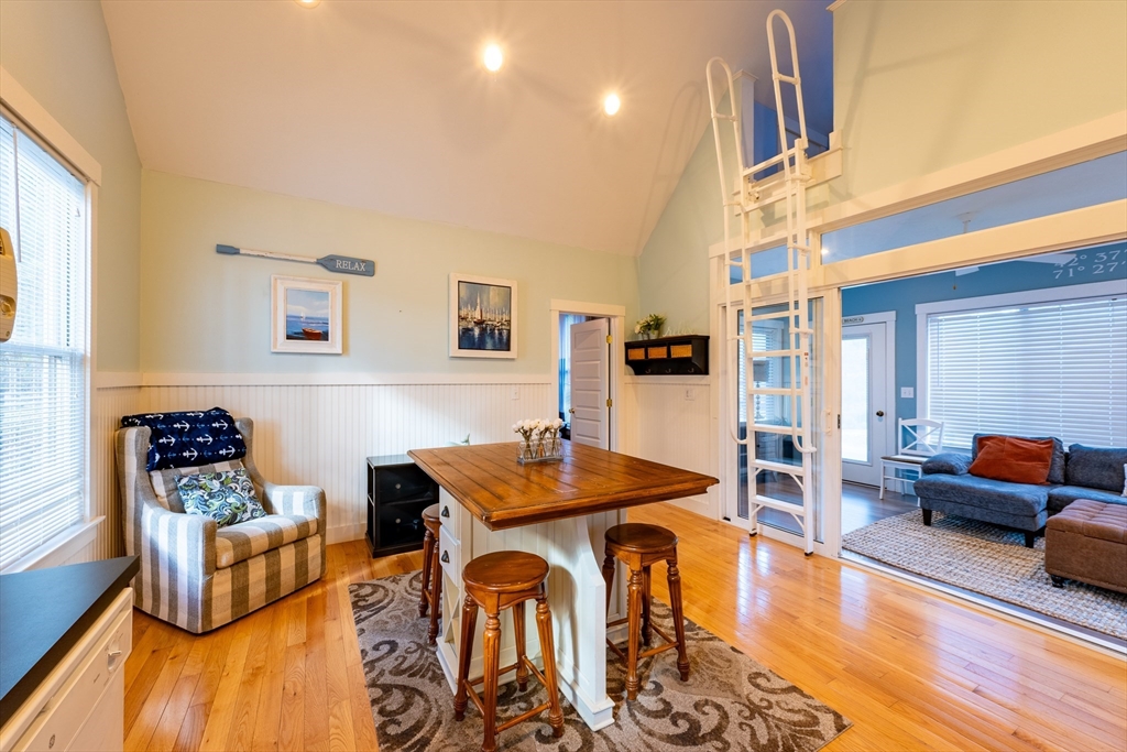 14 Whispering Pines Rd # 14