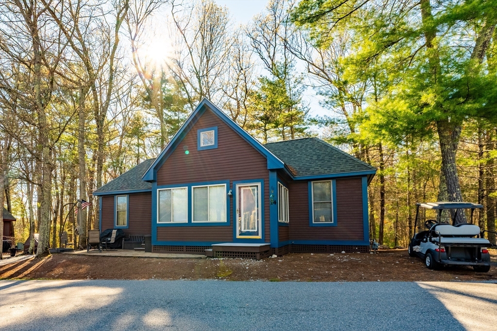14 Whispering Pines Rd # 14