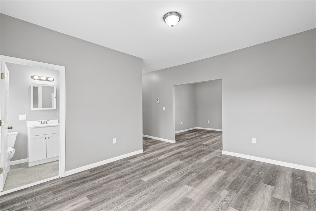 712-722 Eastern Ave # 3