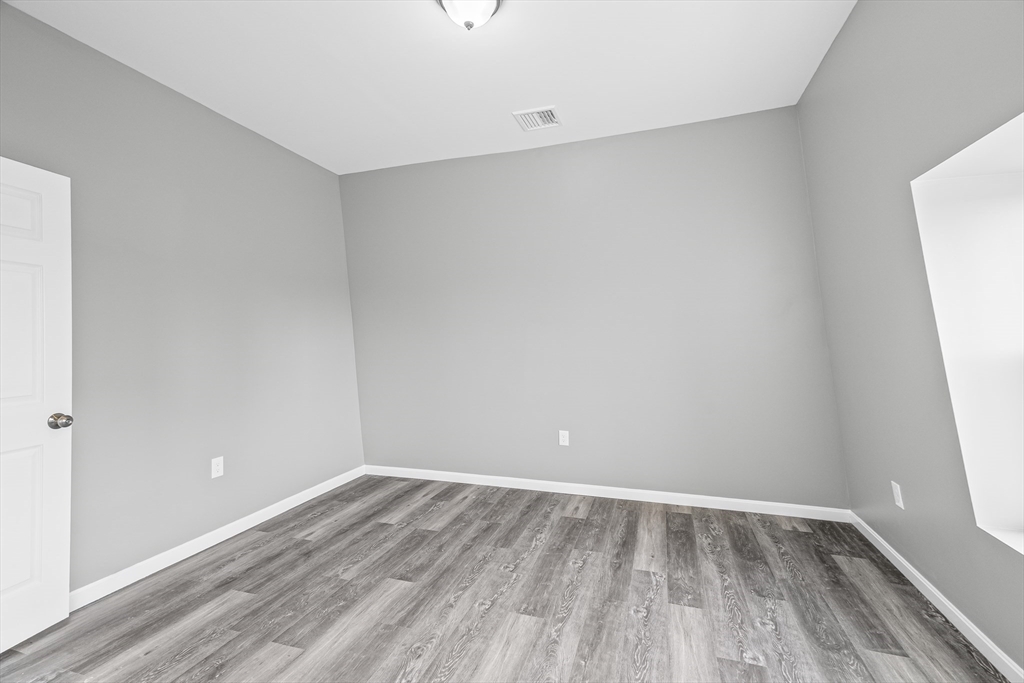 712-722 Eastern Ave # 3