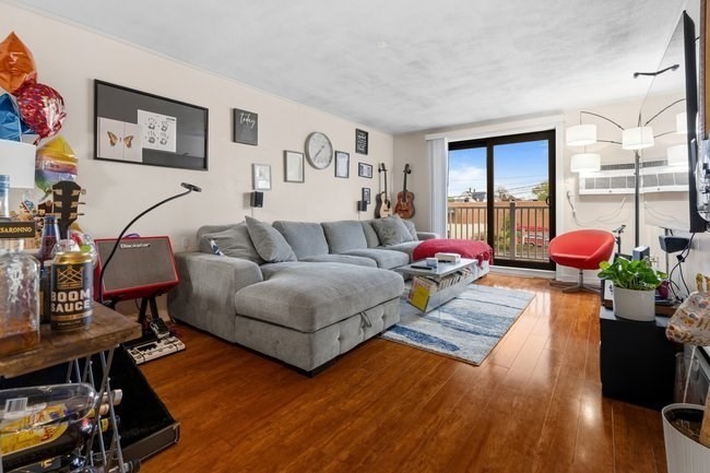 7 Park Ave # 25