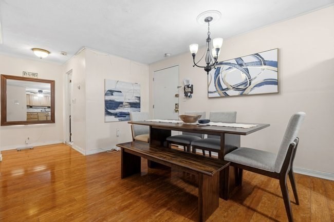 7 Park Ave # 25