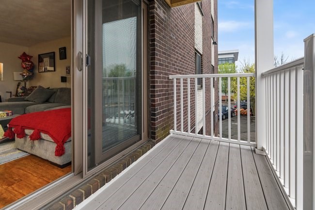 7 Park Ave # 25