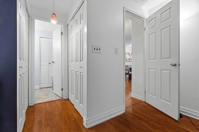 7 Park Ave # 25