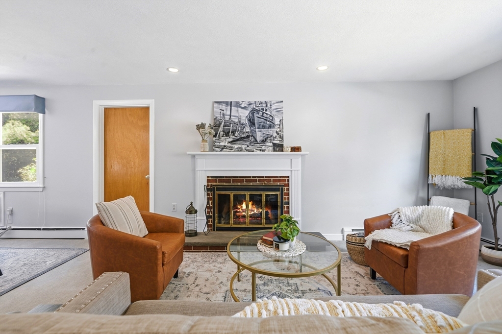 23 Gloria Circle