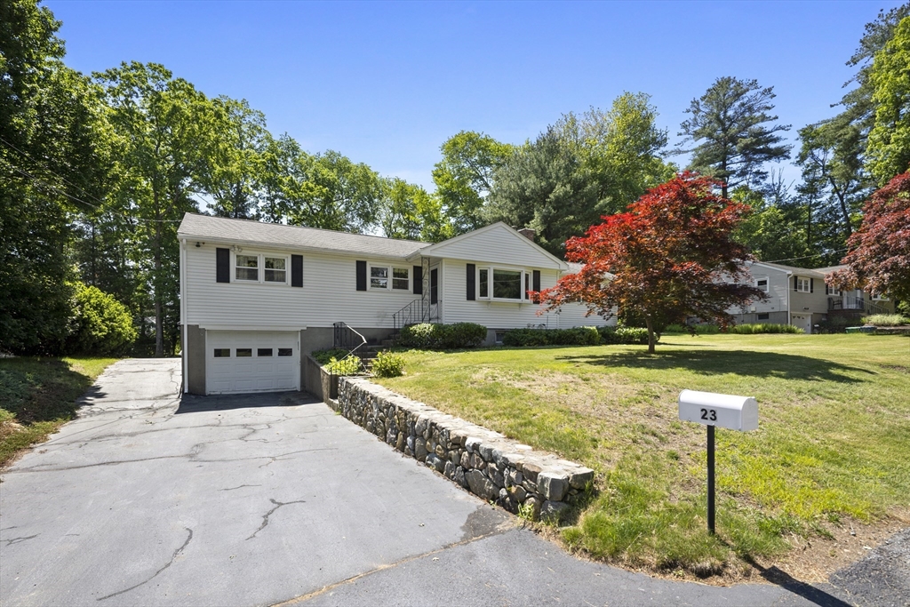 23 Gloria Circle
