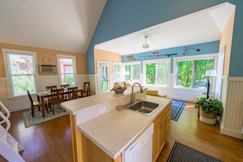 39 Whispering Pines Rd # 39
