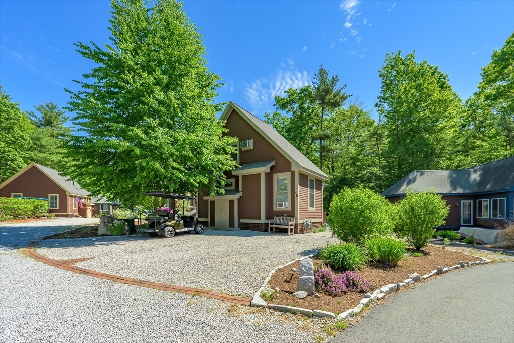 39 Whispering Pines Rd # 39