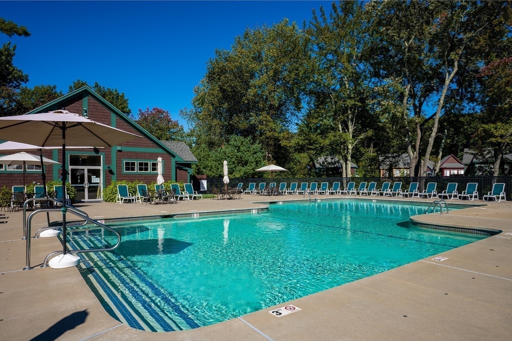 39 Whispering Pines Rd # 39