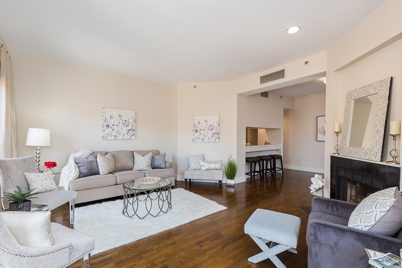 201 Newbury St # 309