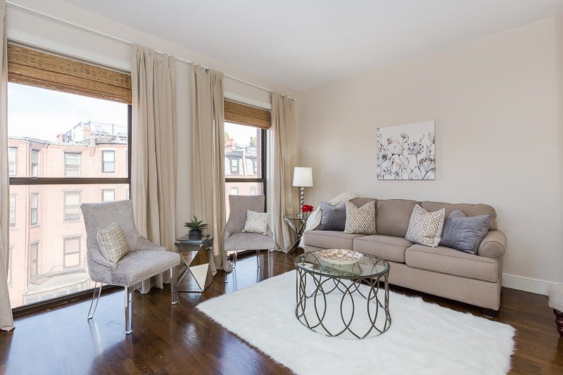 201 Newbury St # 309