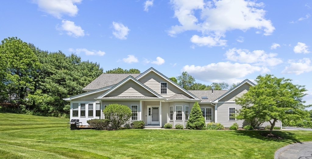 4 Apple Seed Drive # 4
