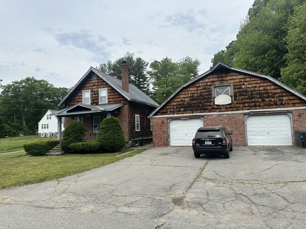 11 Alpha Rd
