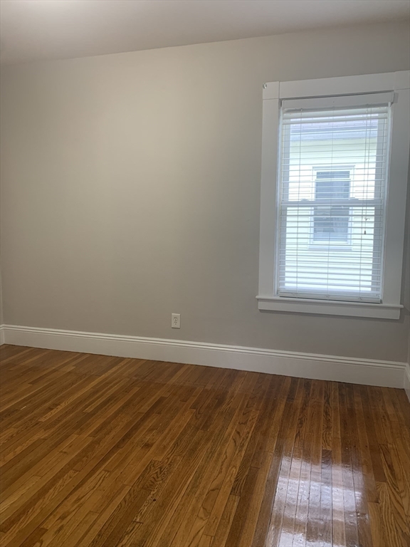 176 Chestnut St # 2