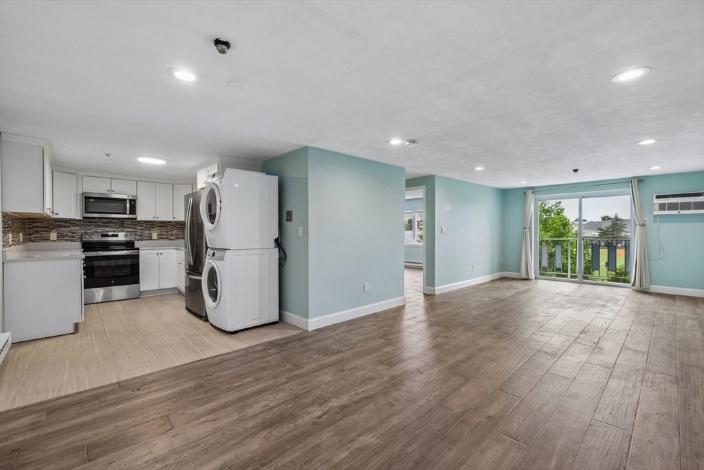 33 Lodgen Ct # 2D
