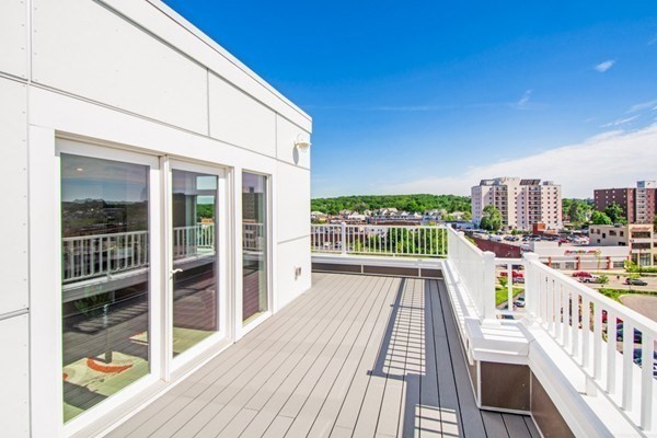 18 Cliveden # 604