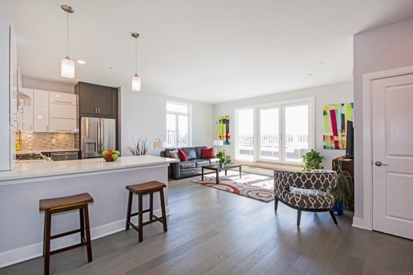 18 Cliveden # 604