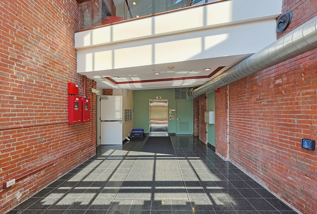 37 Millyard # 209