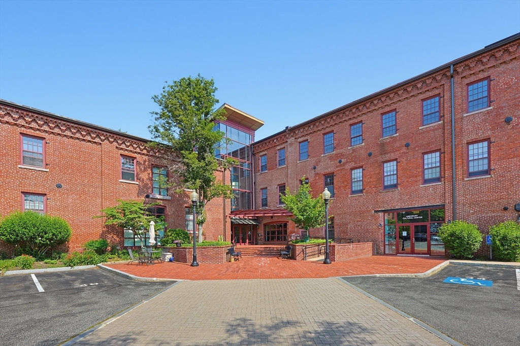 37 Millyard # 209
