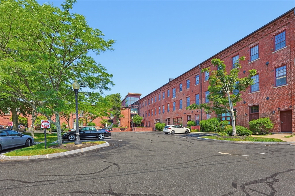 37 Millyard # 209