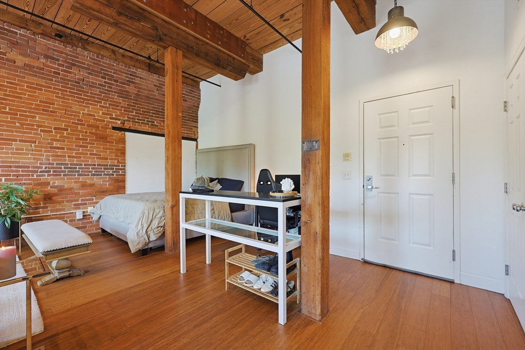 37 Millyard # 209