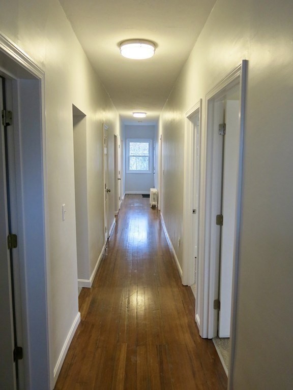 218-220 Whitman Ave
