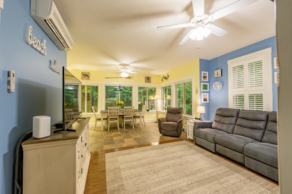 38 Whispering Pines Rd # 38