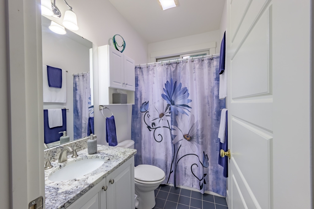 38 Whispering Pines Rd # 38