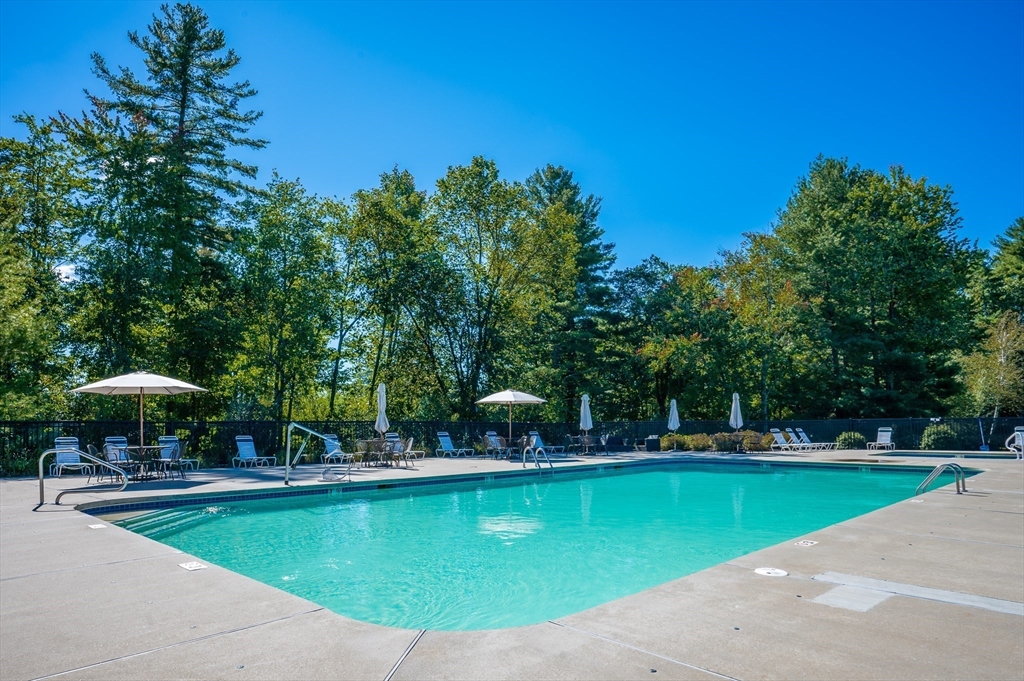 38 Whispering Pines Rd # 38
