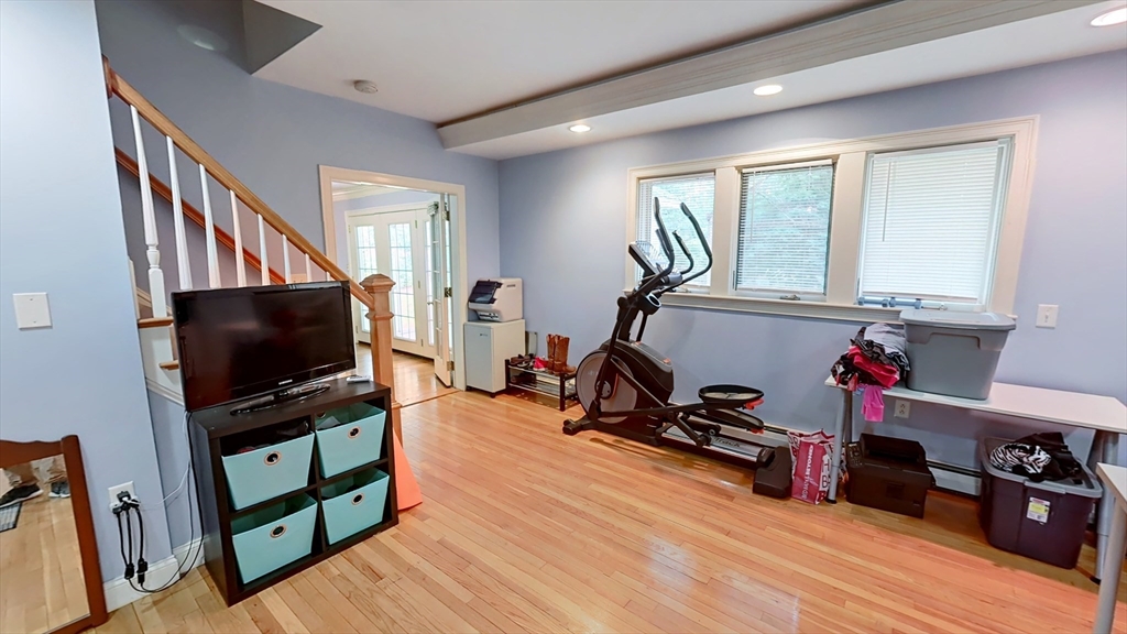 32 Acton Rd
