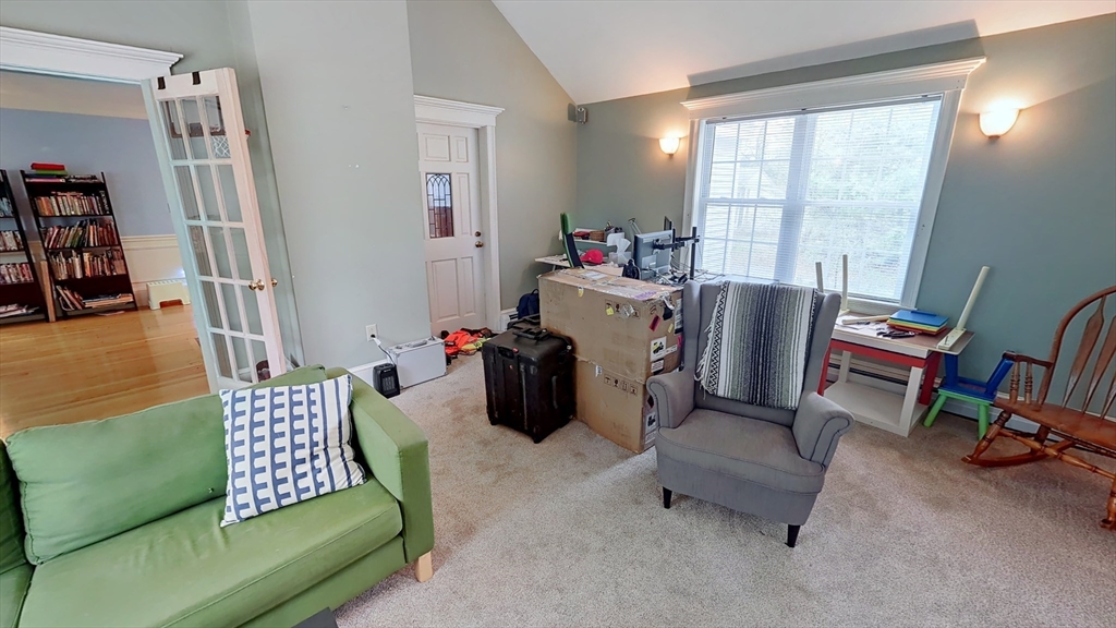32 Acton Rd